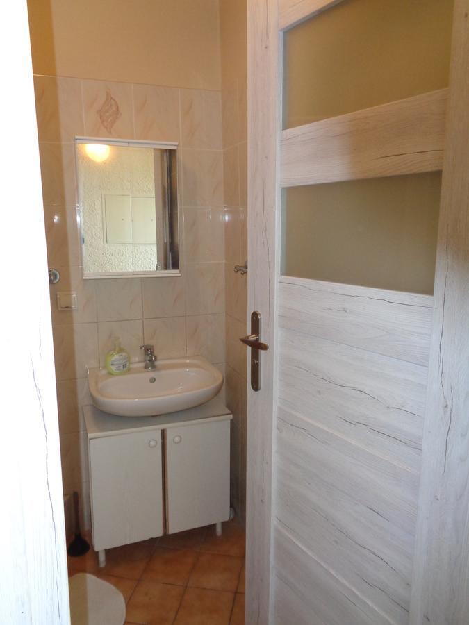 Uroczy Domek Z Ogrodem I Tarasem Myślenice Extérieur photo