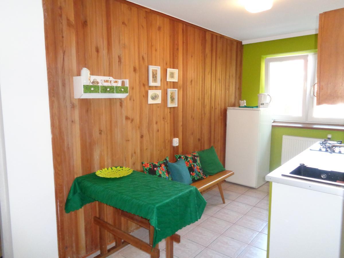 Uroczy Domek Z Ogrodem I Tarasem Myślenice Extérieur photo
