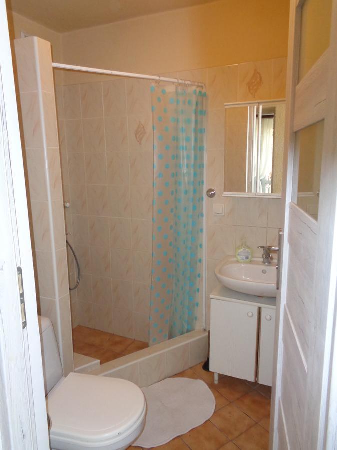 Uroczy Domek Z Ogrodem I Tarasem Myślenice Extérieur photo