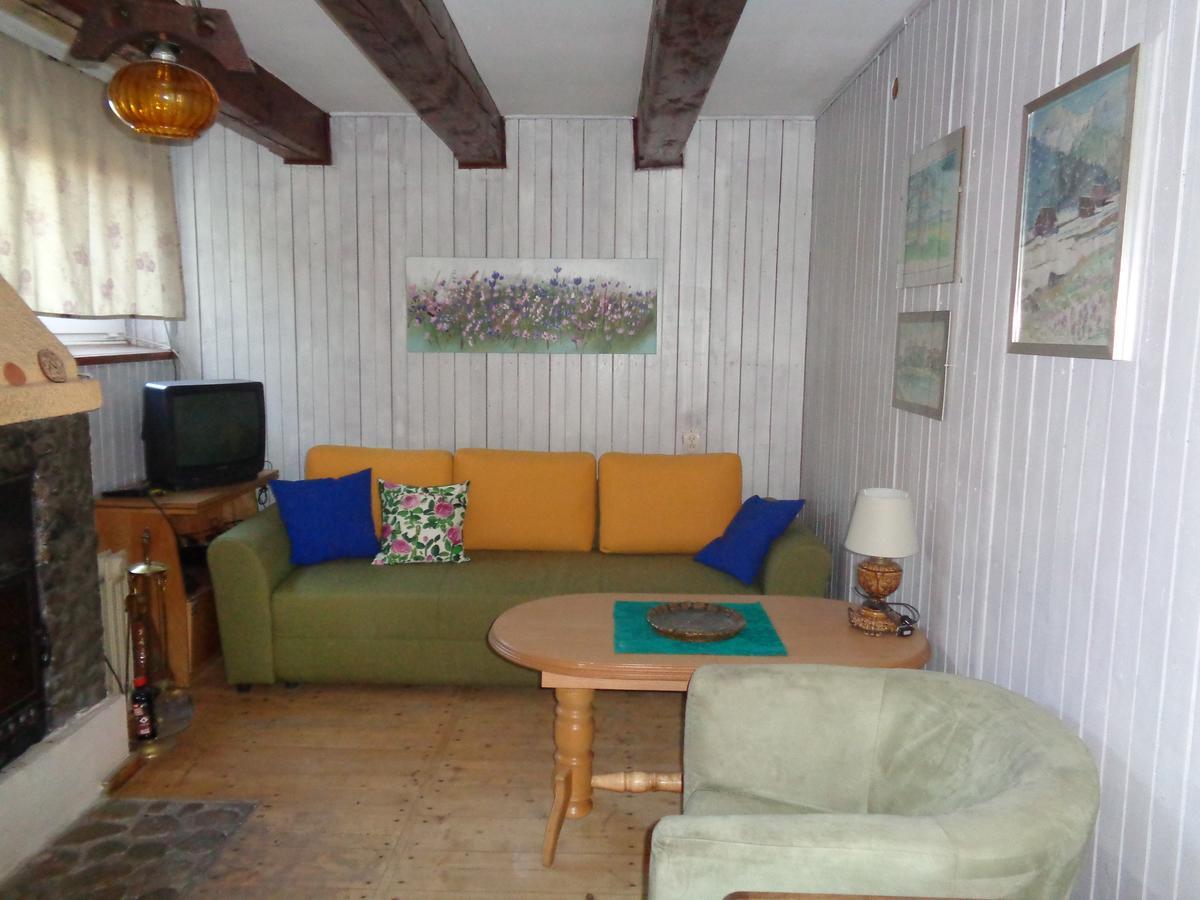 Uroczy Domek Z Ogrodem I Tarasem Myślenice Extérieur photo